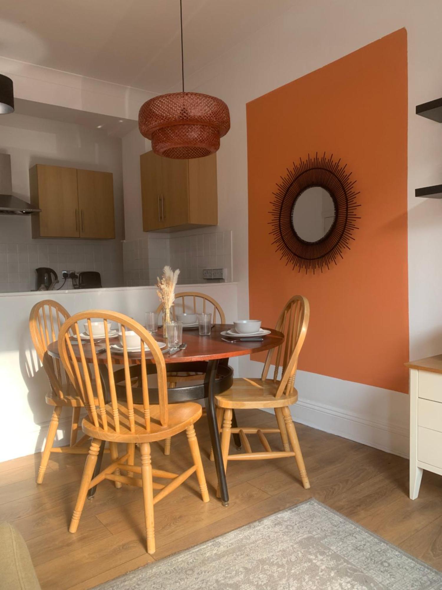 Charming 1-bedroom In Westcliff, Close To Beaches And Attractions Apartment